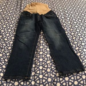 Maternity cropped jeans